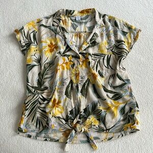 Old Navy Tropical Floral fun summer top Size Small